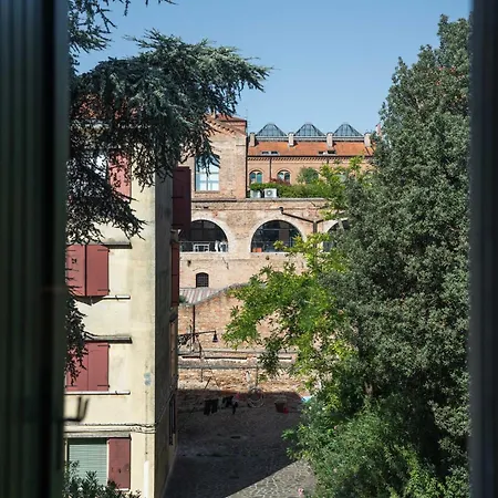 Casa Sant'eufemia * Veneza